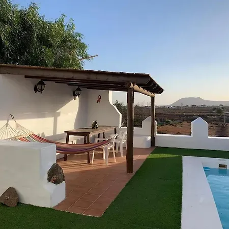 Willa Charming In With Private Pool *