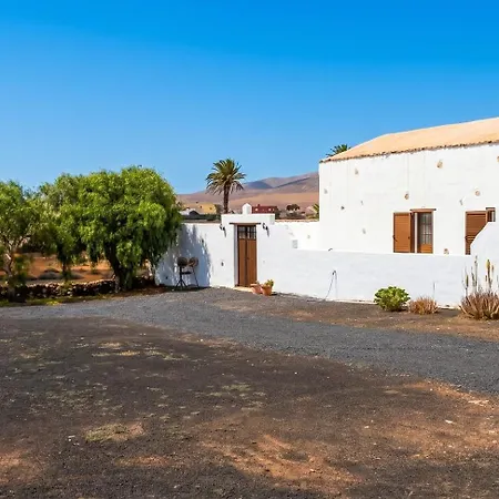 Charming In With Private Pool
